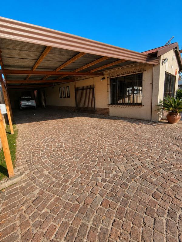 3 Bedroom Property for Sale in Sasolburg Ext 3 Free State